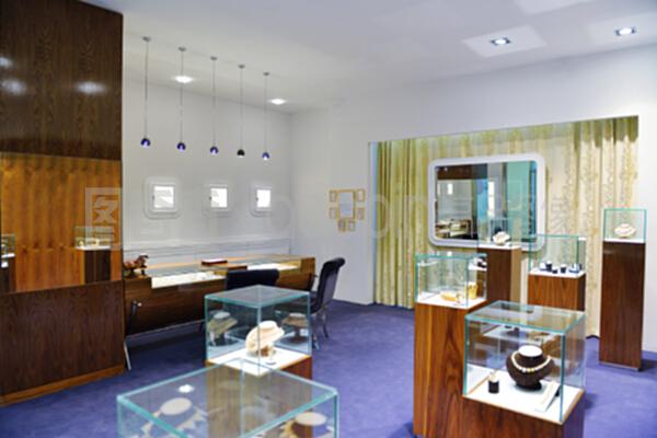室內(nèi)珠寶商店 匠心獨運的零售藝術(shù)